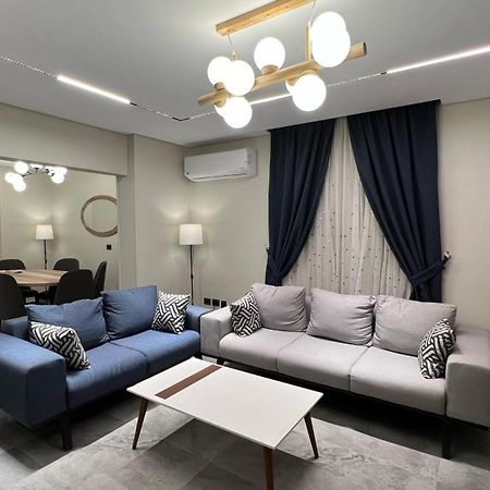 Luxury Apartment El Mohandessen 카이로 외부 사진