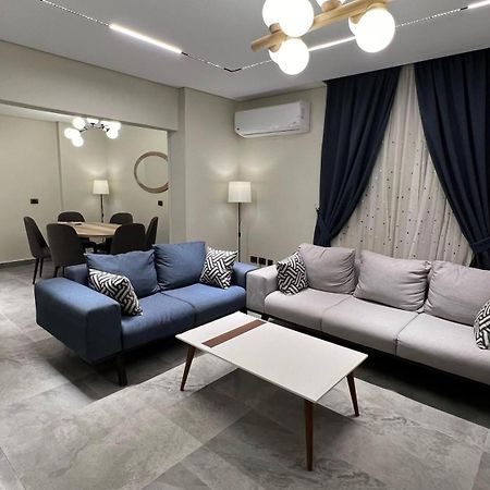 Luxury Apartment El Mohandessen 카이로 외부 사진
