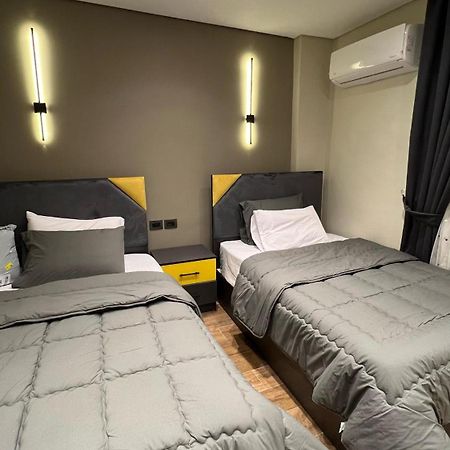Luxury Apartment El Mohandessen 카이로 외부 사진