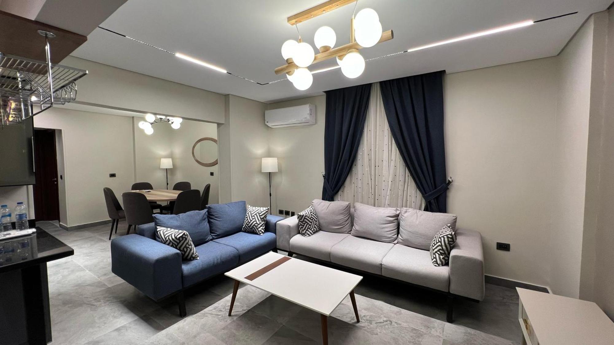 Luxury Apartment El Mohandessen 카이로 외부 사진